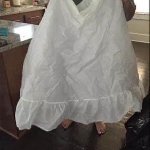 Tulle Underskirt for Wedding or Other Dress